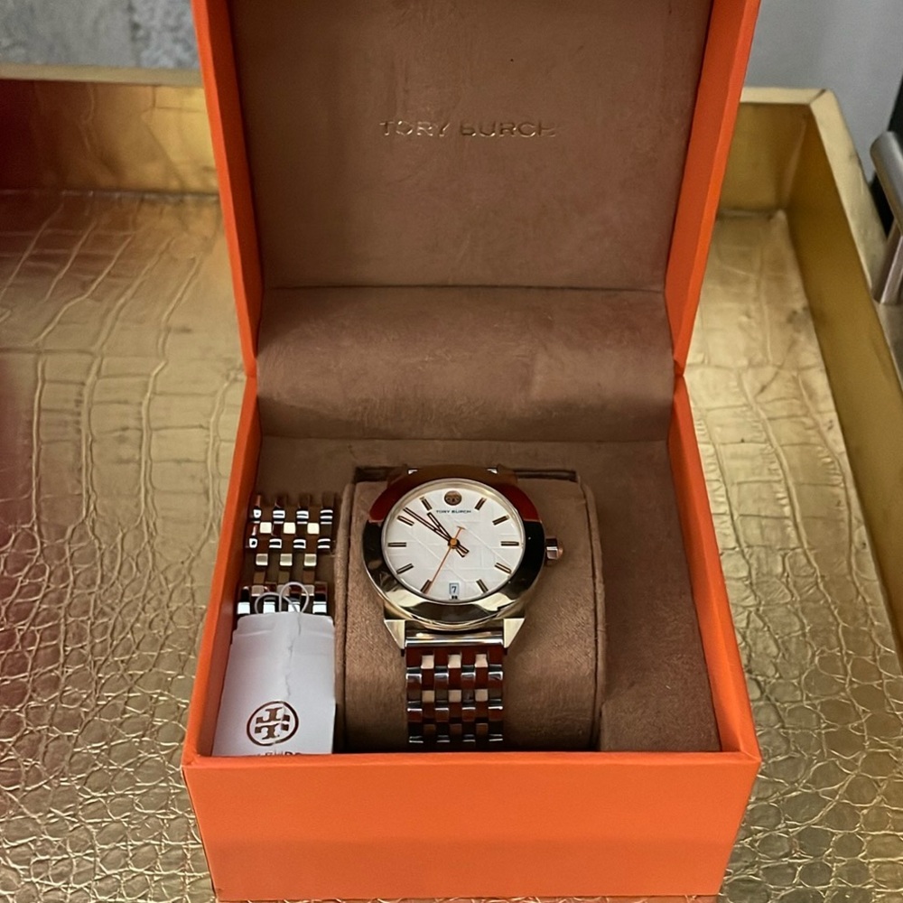 Tory Burch Whitney 35mm watch